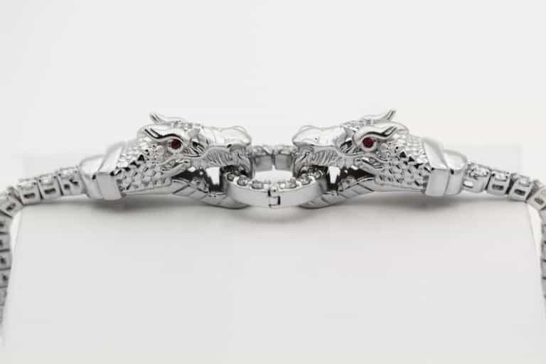 Top 5 Jewels To Upgrade Your Photoshoot Look